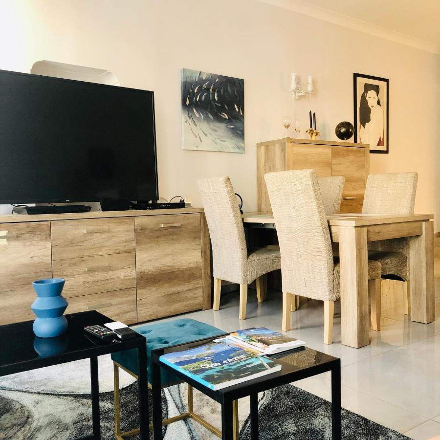 Charming Apartment Near The Beach Вильфранш-сюр-Мер Экстерьер фото