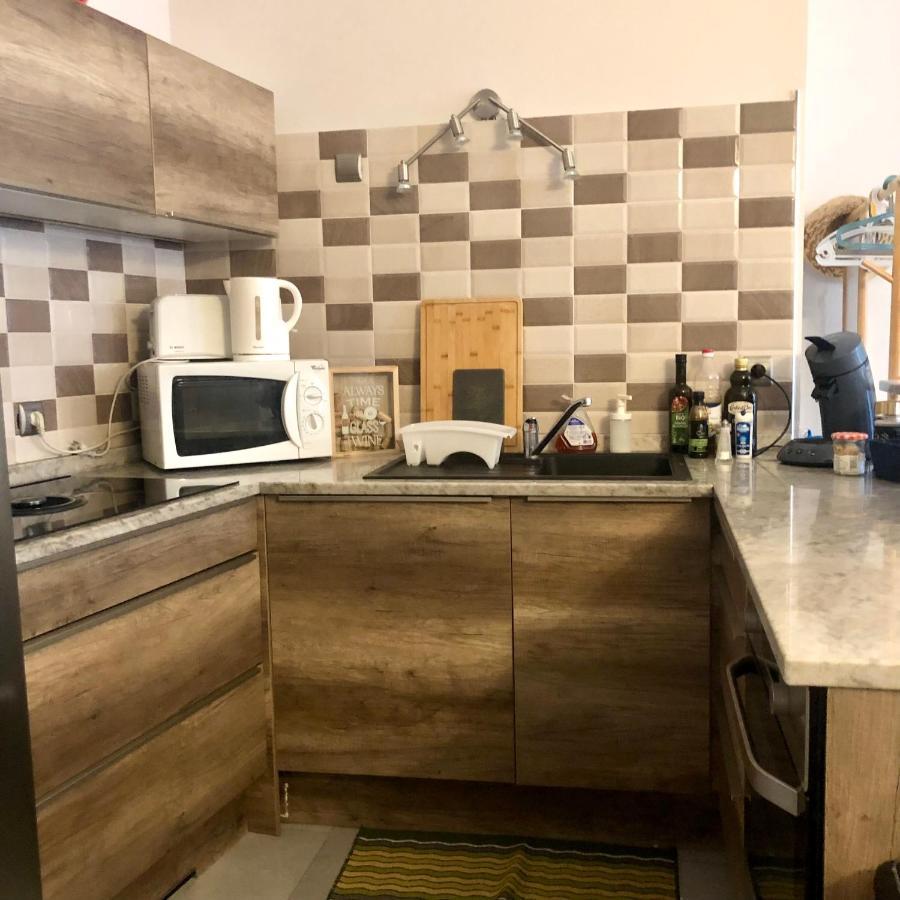 Charming Apartment Near The Beach Вильфранш-сюр-Мер Экстерьер фото